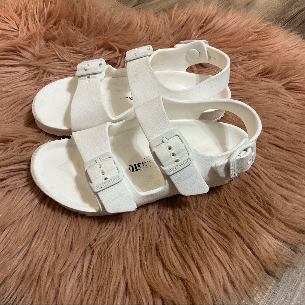 Birkenstock White Milano Essentials Kids Size 11.5